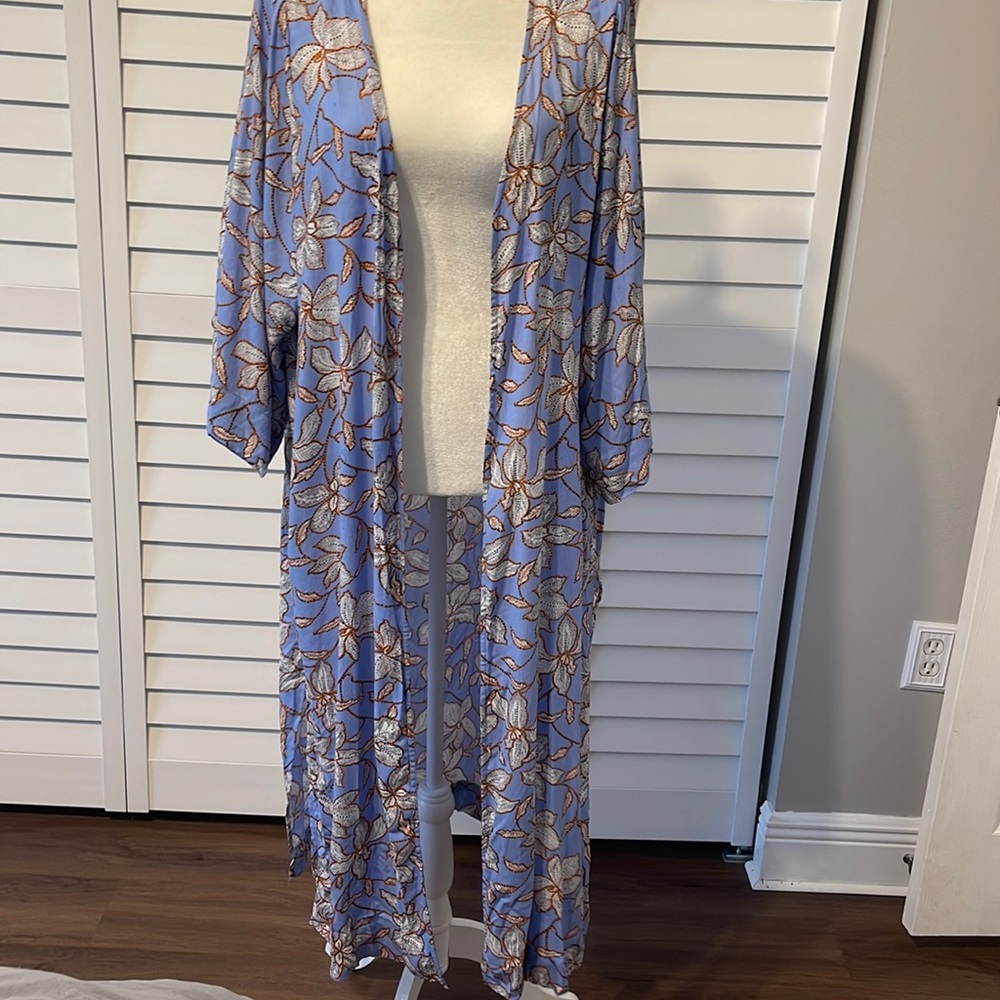 Jessica Simpson Long Wrap size 2X
